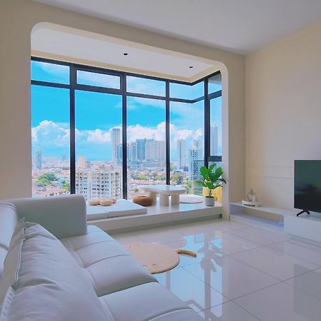 Skypool With Seaview 8Pax Beacon Executive Suites - Georgetown City Centre - 3Km To Komtar Exteriör bild