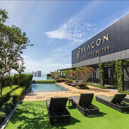 Skypool With Seaview 8Pax Beacon Executive Suites - Georgetown City Centre - 3Km To Komtar Exteriör bild