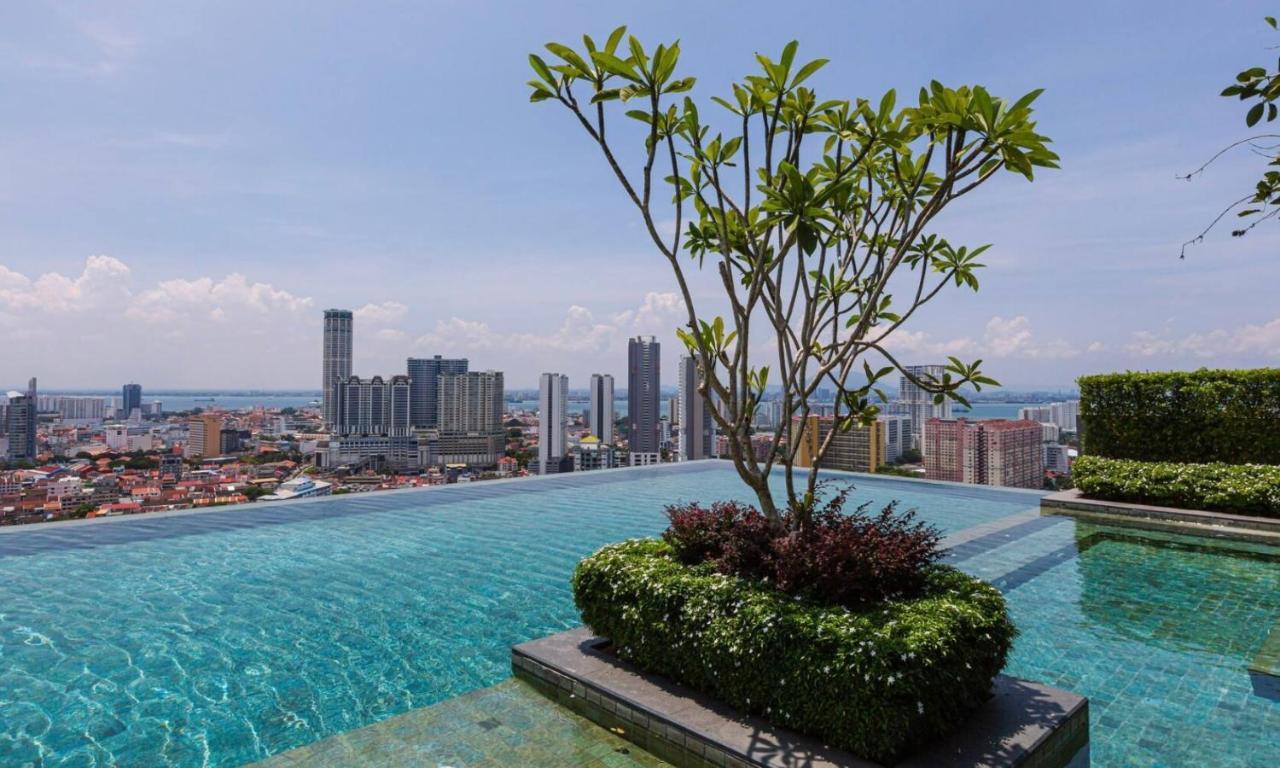 Skypool With Seaview 8Pax Beacon Executive Suites - Georgetown City Centre - 3Km To Komtar Exteriör bild