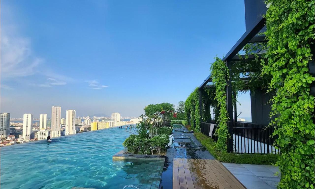 Skypool With Seaview 8Pax Beacon Executive Suites - Georgetown City Centre - 3Km To Komtar Exteriör bild