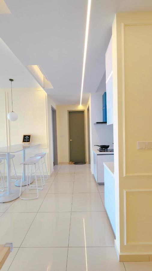 Skypool With Seaview 8Pax Beacon Executive Suites - Georgetown City Centre - 3Km To Komtar Exteriör bild