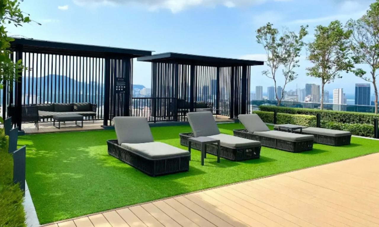 Skypool With Seaview 8Pax Beacon Executive Suites - Georgetown City Centre - 3Km To Komtar Exteriör bild